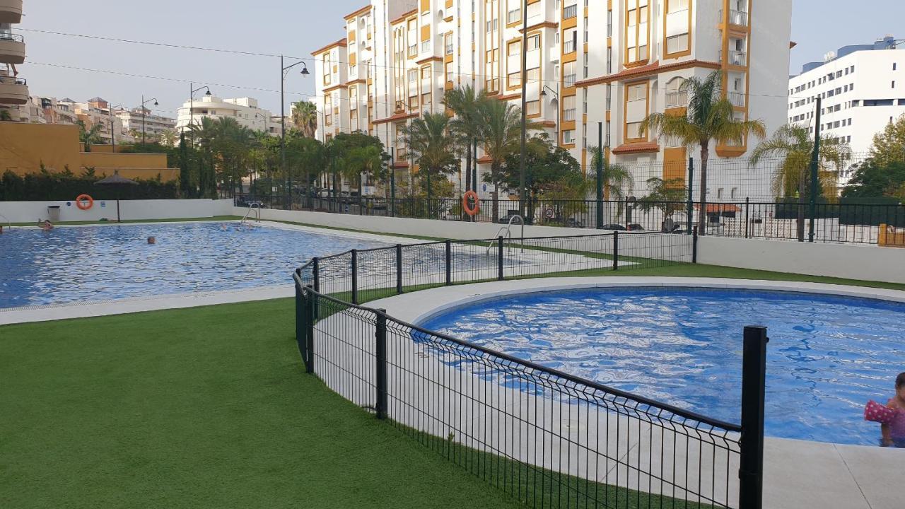 Estepona Puerto Appartement Buitenkant foto